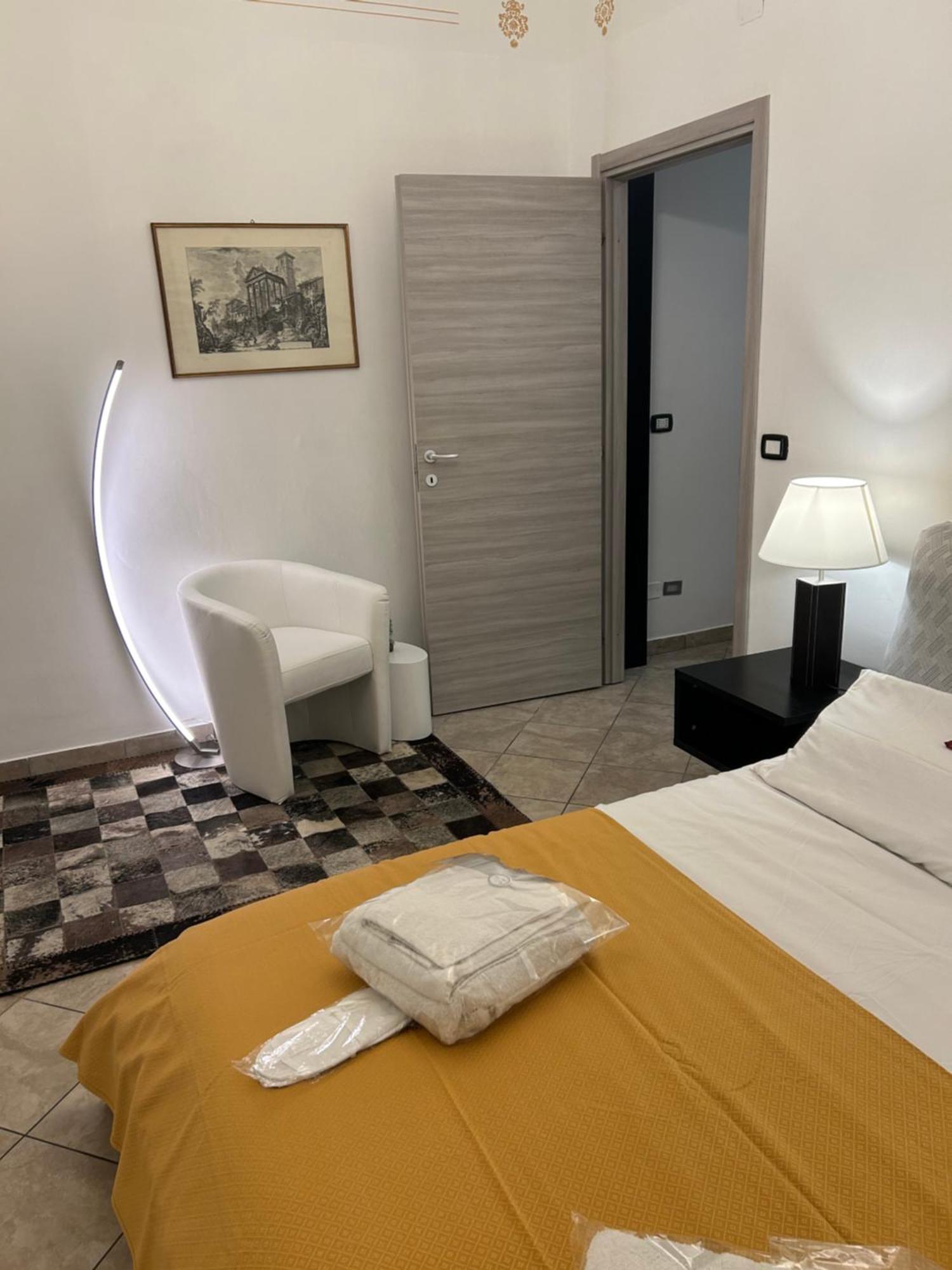 San Giovanni Flat Near To Colosseo *
